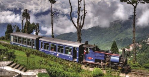 दर्जिलिंग की जानकारी, इतिहास व प्रसिद्ध दर्शनीय स्थल | Darjeeling Tourist Places Visit
