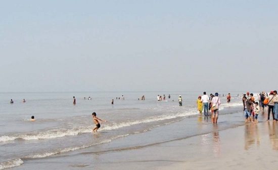 जुहू बीच (जुहू चौपाटी) की जानकारी | Juhu Beach in Mumbai